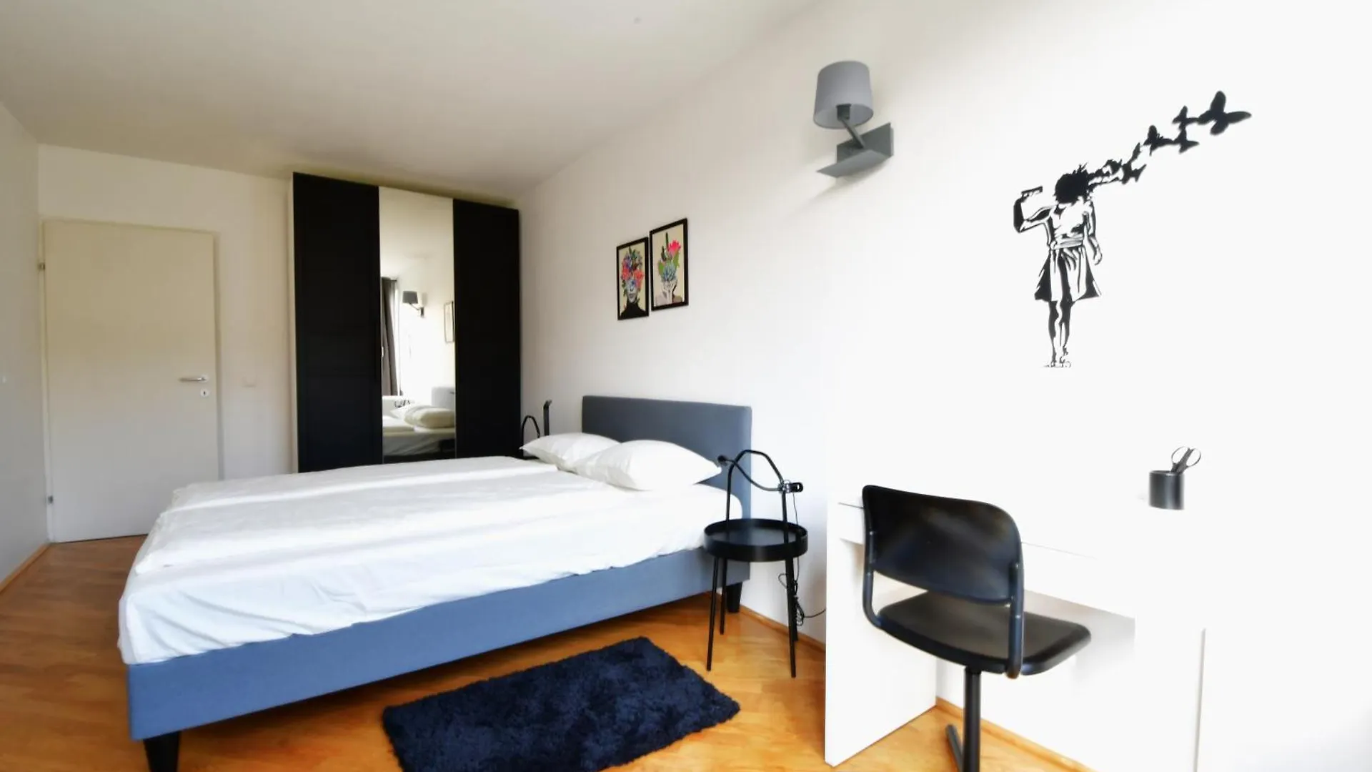 Pop Art Apartments Vienna Austria